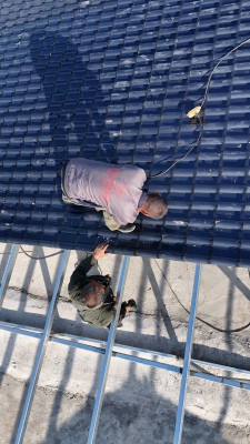 Vietnam'ın Endüstri Parklarındaki Fabrika Çatı Kaplama Çözümleri: Dayanıklı v...